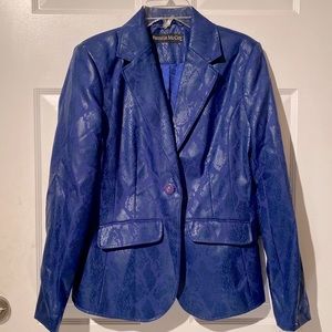 Pamela McCoy blue snakeskin print blazer.